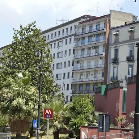 Civico 5 Appartament Centro * Νάπολη